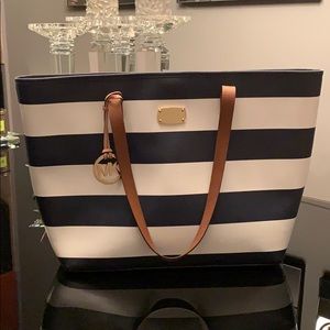 MICHAEL KORS Leather Tote Bag